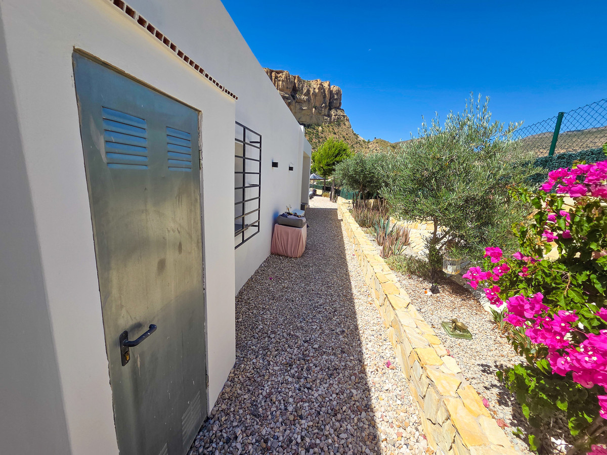 Property main view 38