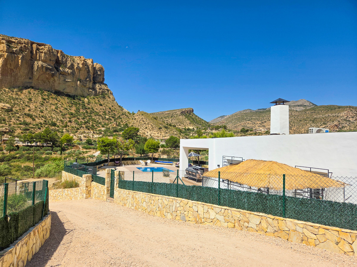 Property main view 44