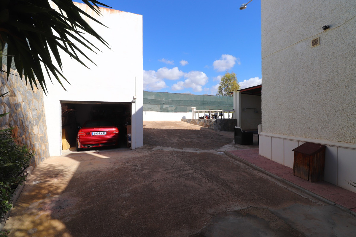 Property main view 40