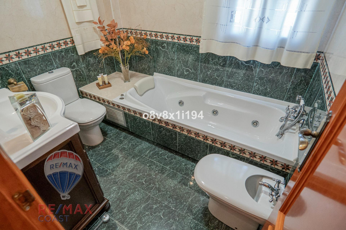 Vrijstaande Villa in Cártama-33