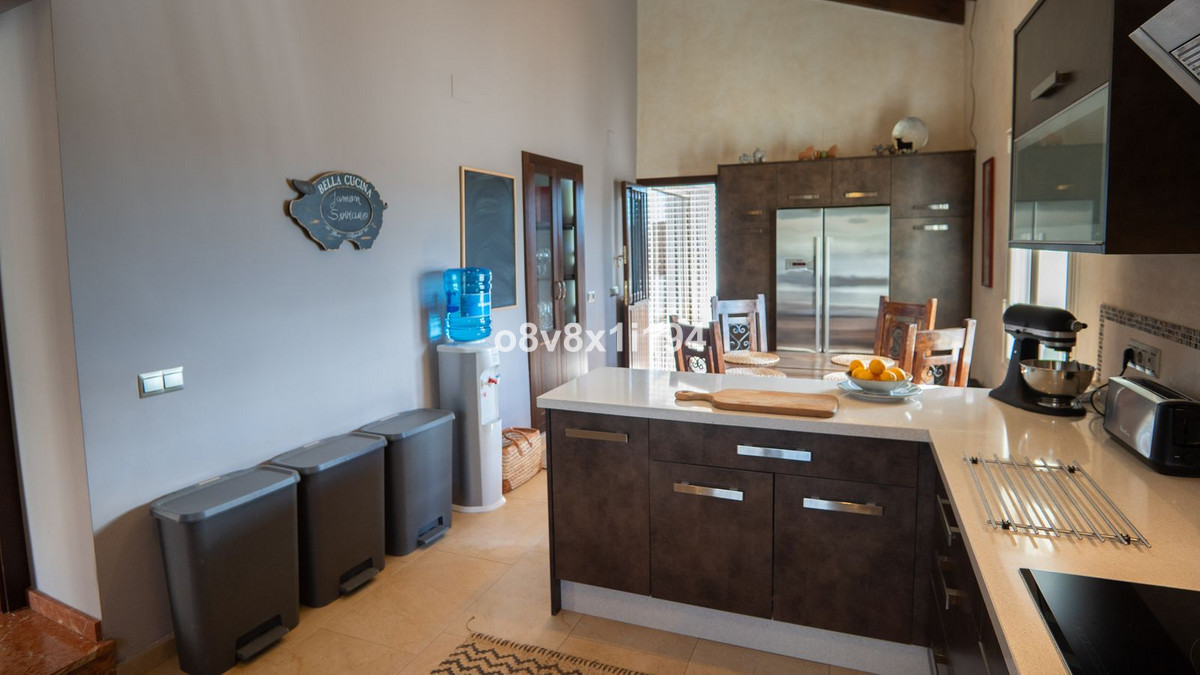Finca - Cortijo te koop in Cártama | 5 slaapkamers H5215414