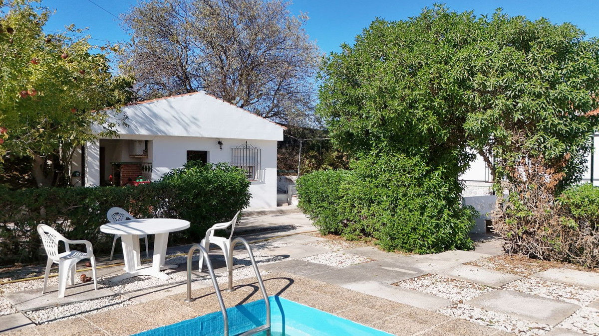 Finca - Cortijo te koop in Cártama | 4 slaapkamers H5218288