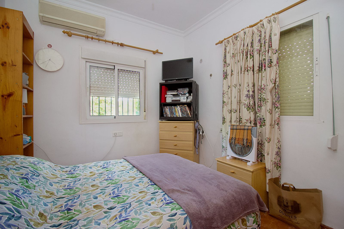 Finca - Cortijo te koop in Cártama | 4 slaapkamers H5218288