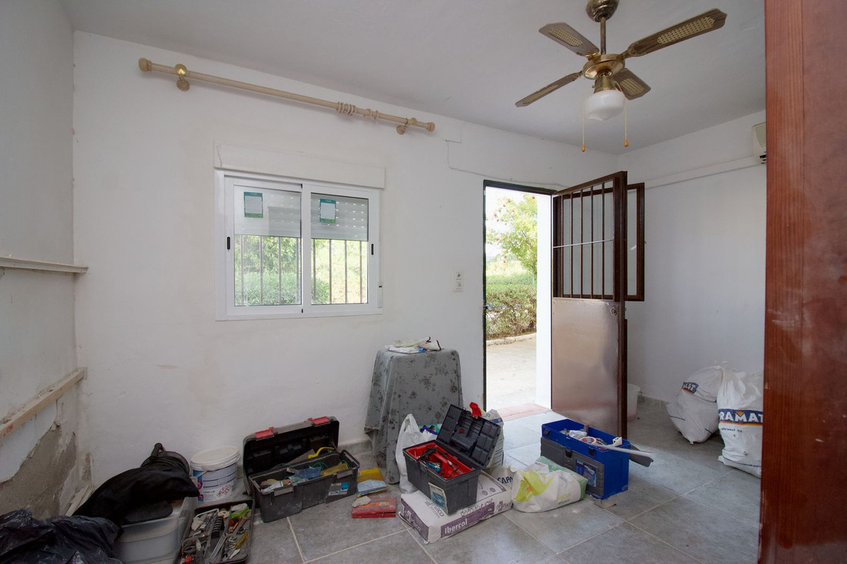 Finca - Cortijo te koop in Cártama | 4 slaapkamers H5218288