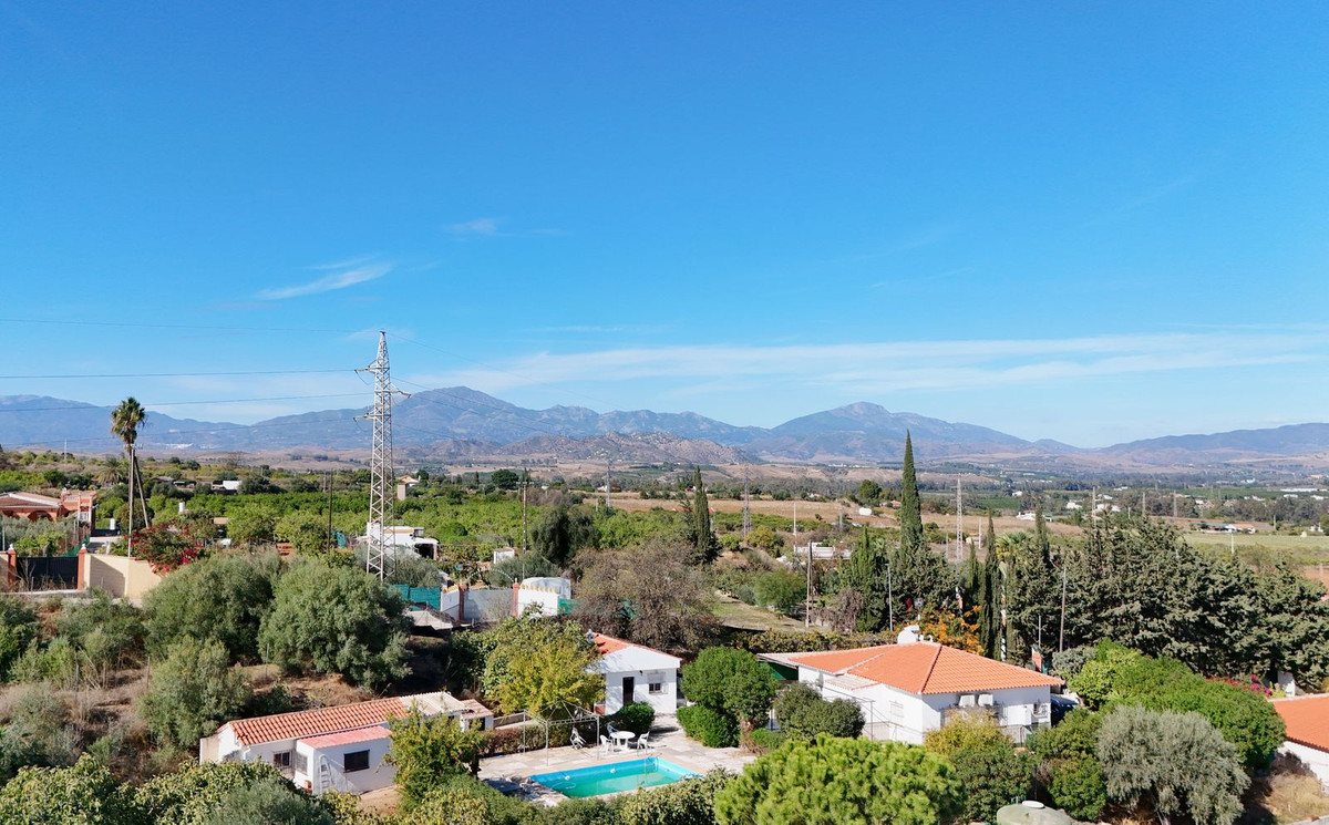 Finca - Cortijo te koop in Cártama | 4 slaapkamers H5218288