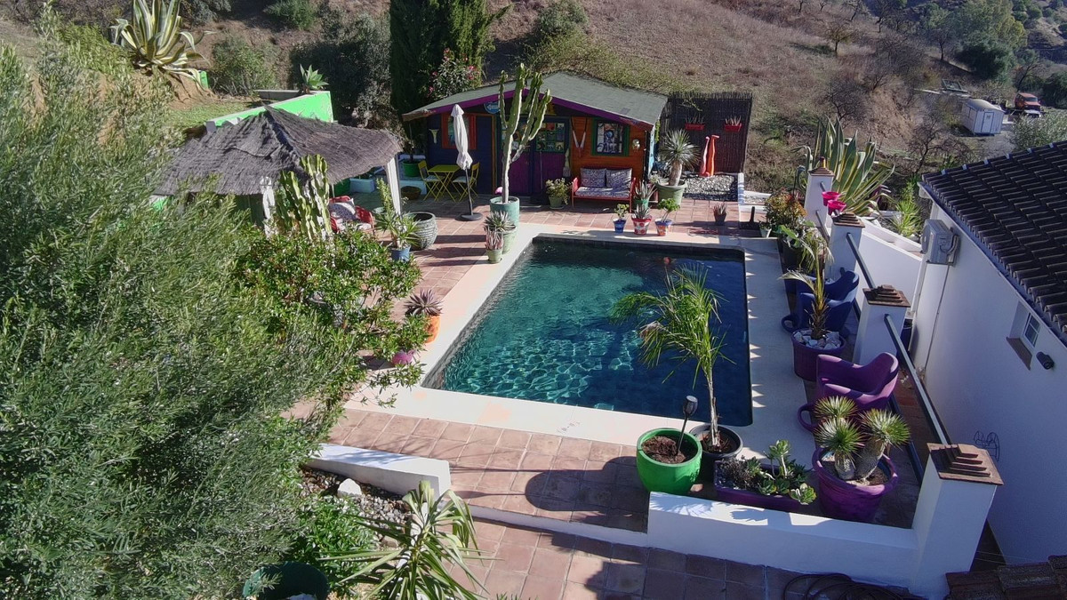 Finca - Cortijo te koop in Cártama | 3 slaapkamers H5238895