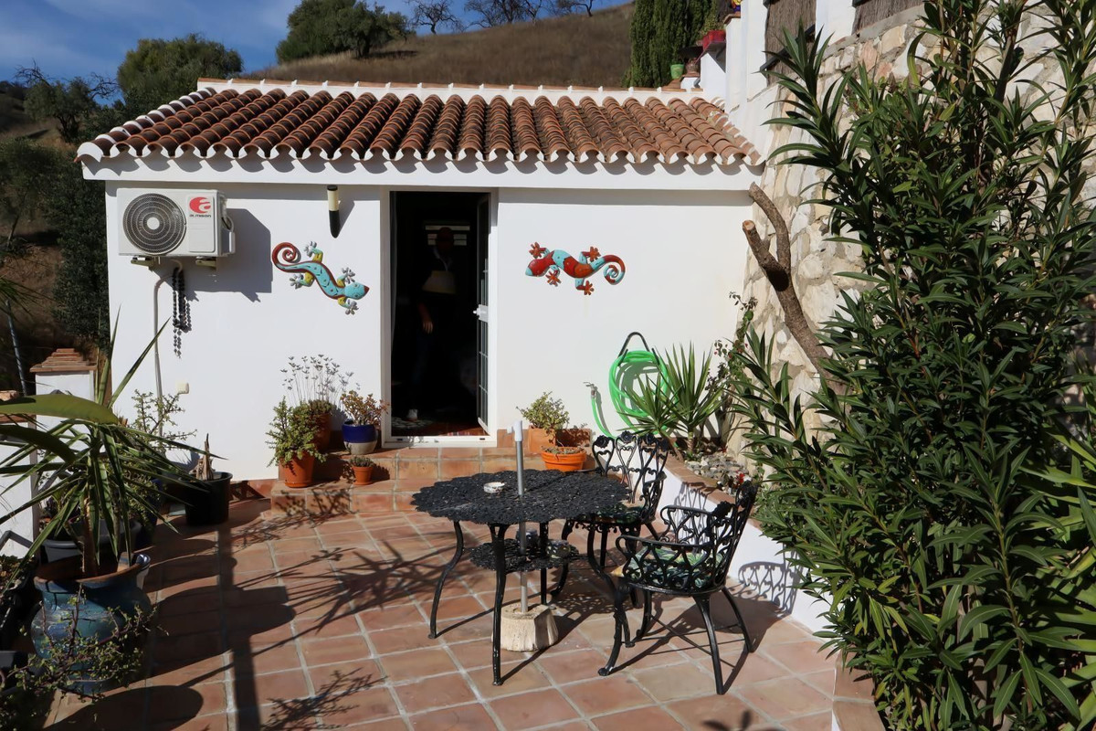 Finca - Cortijo te koop in Cártama | 3 slaapkamers H5238895