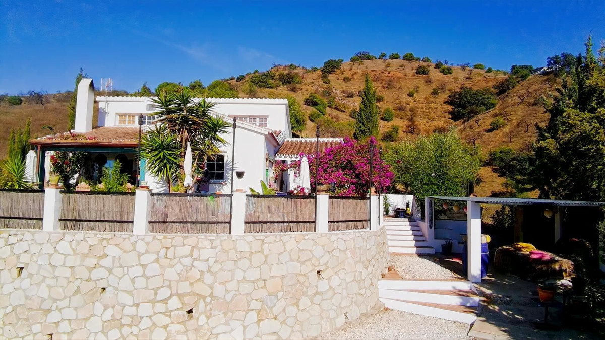 Finca - Cortijo te koop in Cártama | 3 slaapkamers H5238895