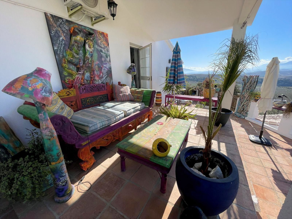 Finca - Cortijo te koop in Cártama | 3 slaapkamers H5238895