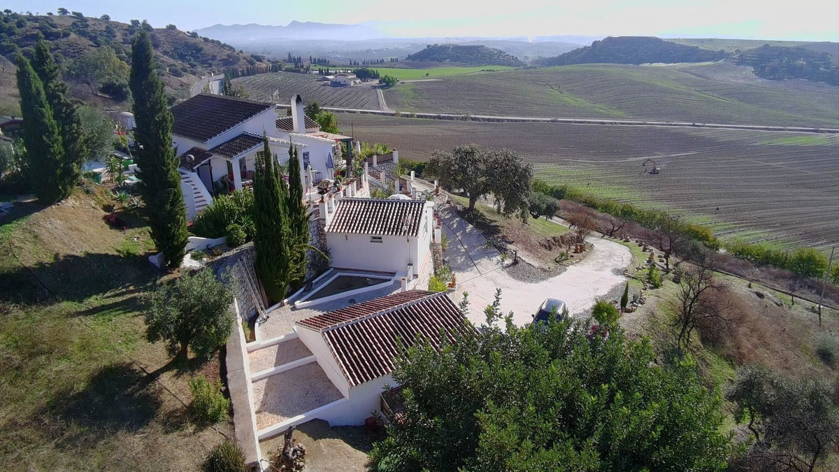 Finca - Cortijo te koop in Cártama | 3 slaapkamers H5238895