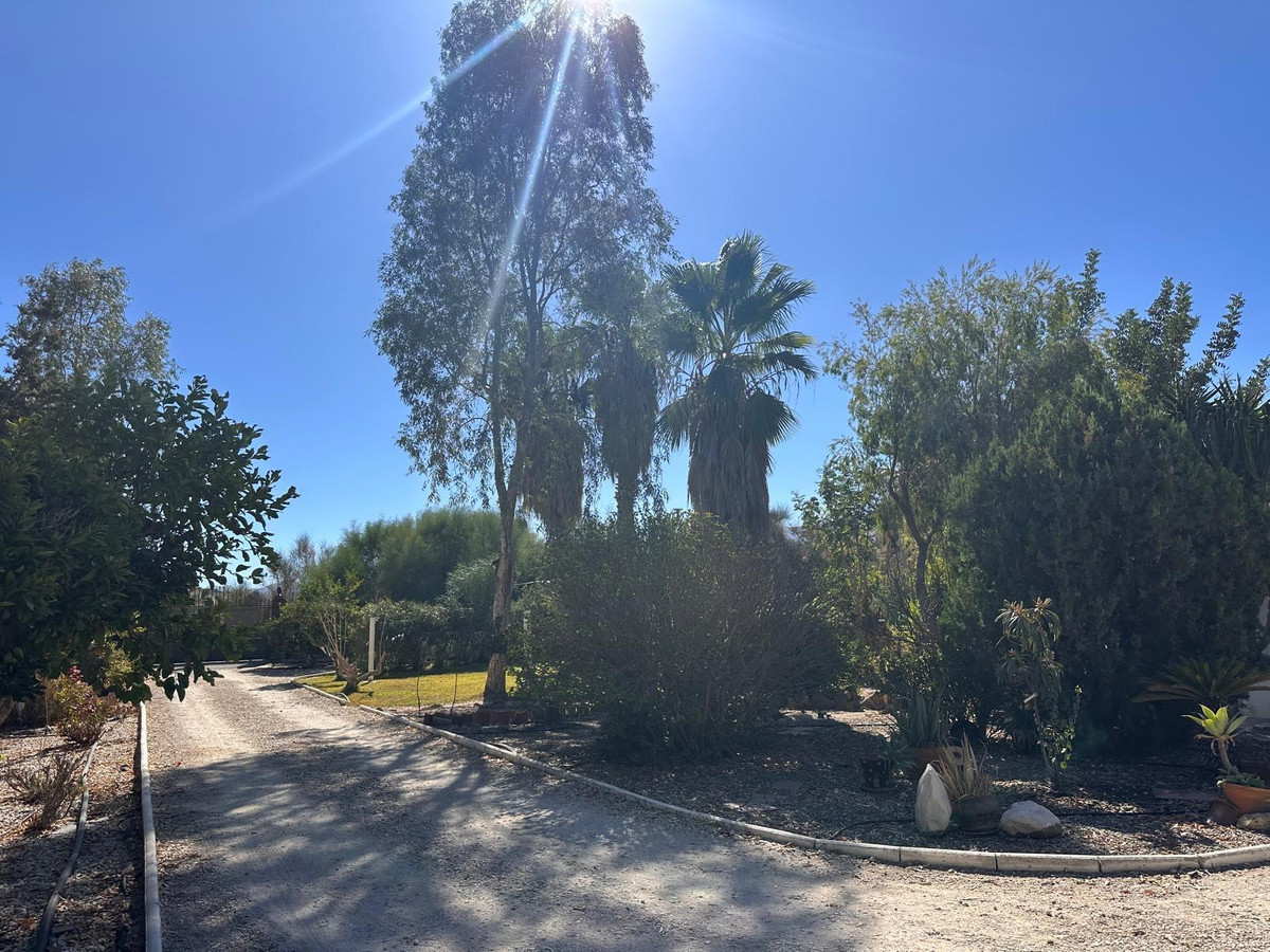 Finca - Cortijo te koop in Cártama | 13 slaapkamers H5242858