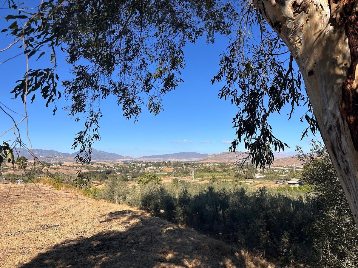 Finca - Cortijo te koop in Cártama | 13 slaapkamers H5242858