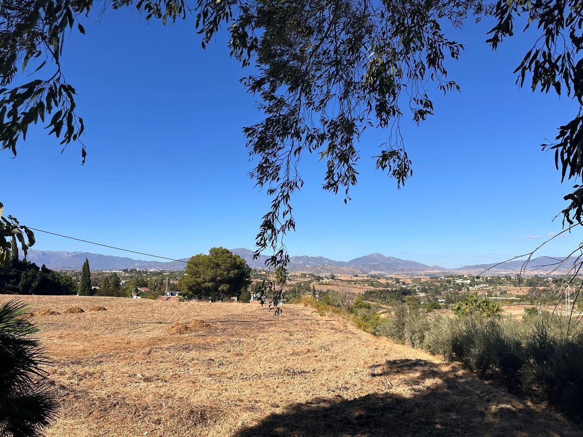 Finca - Cortijo te koop in Cártama | 13 slaapkamers H5242858