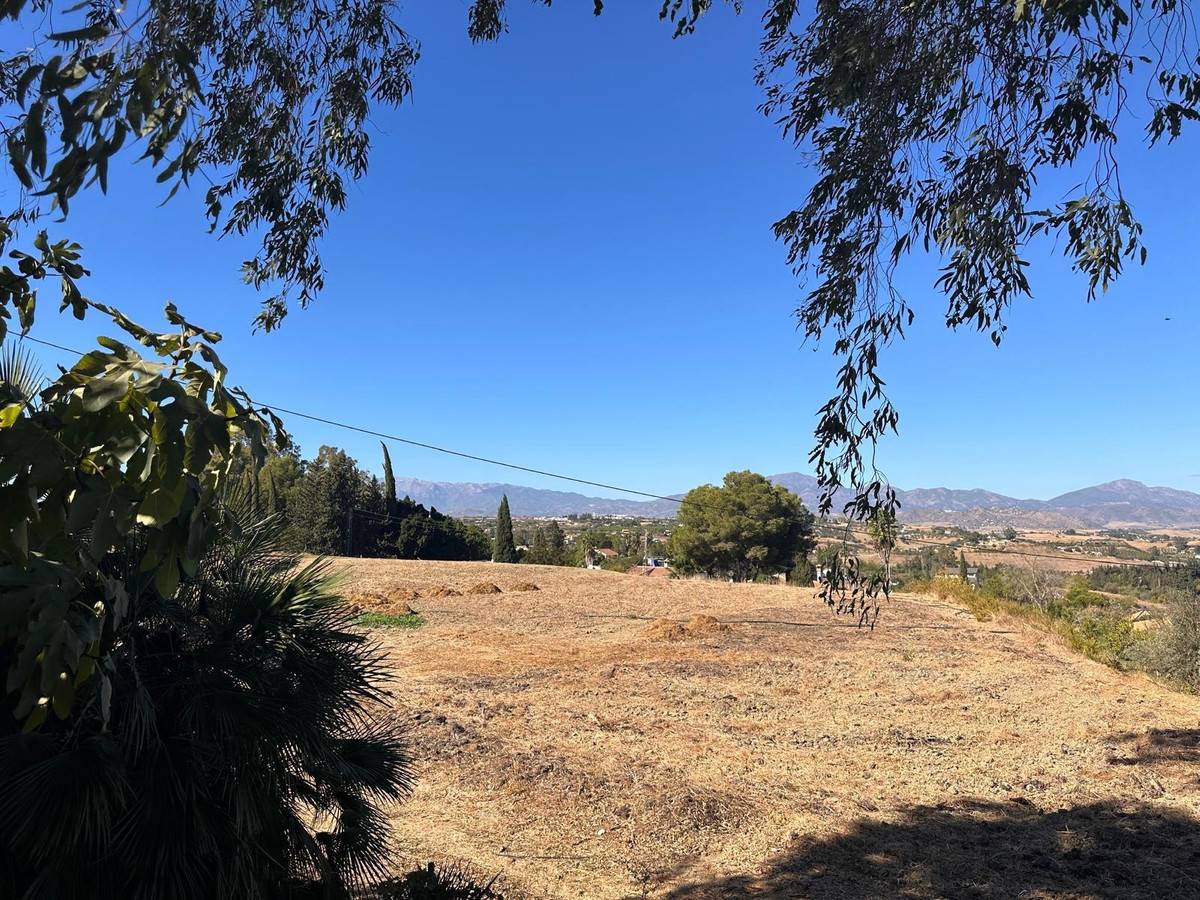 Finca - Cortijo te koop in Cártama | 13 slaapkamers H5242858