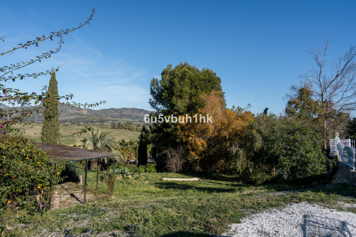 Finca - Cortijo te koop in Cártama | 2 slaapkamers H5287576