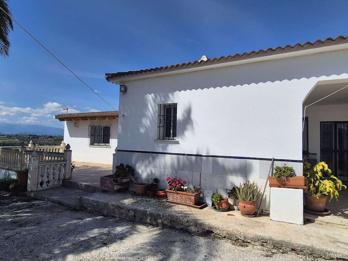 Property main view 32