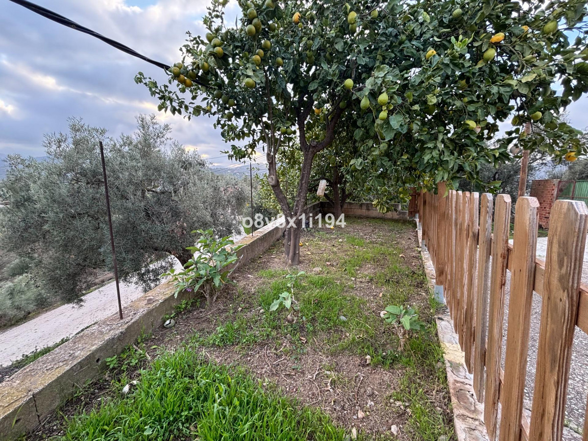 Finca - Cortijo in Cútar-8