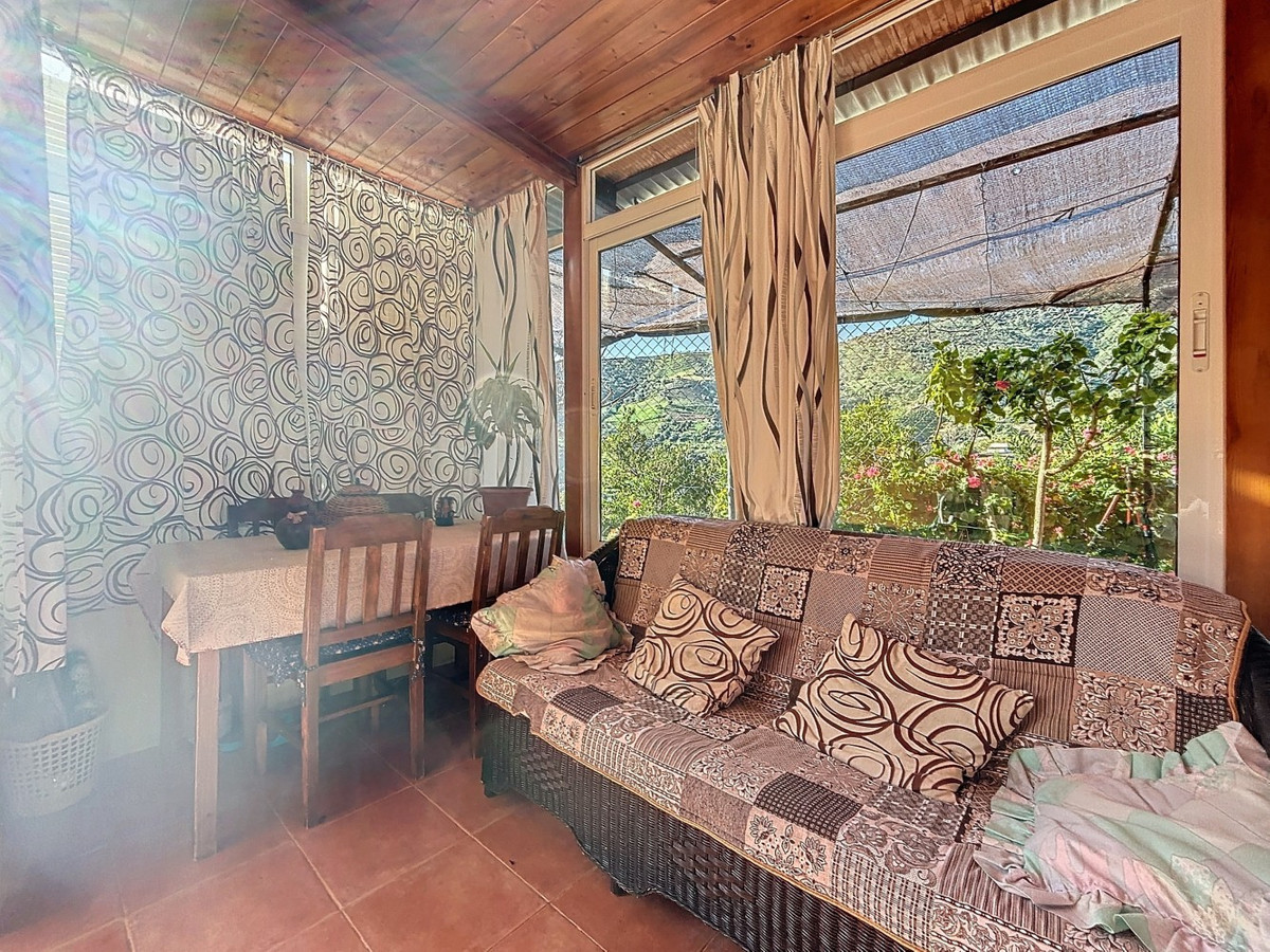 Semi-Vrijstaande Villa in Cútar-7