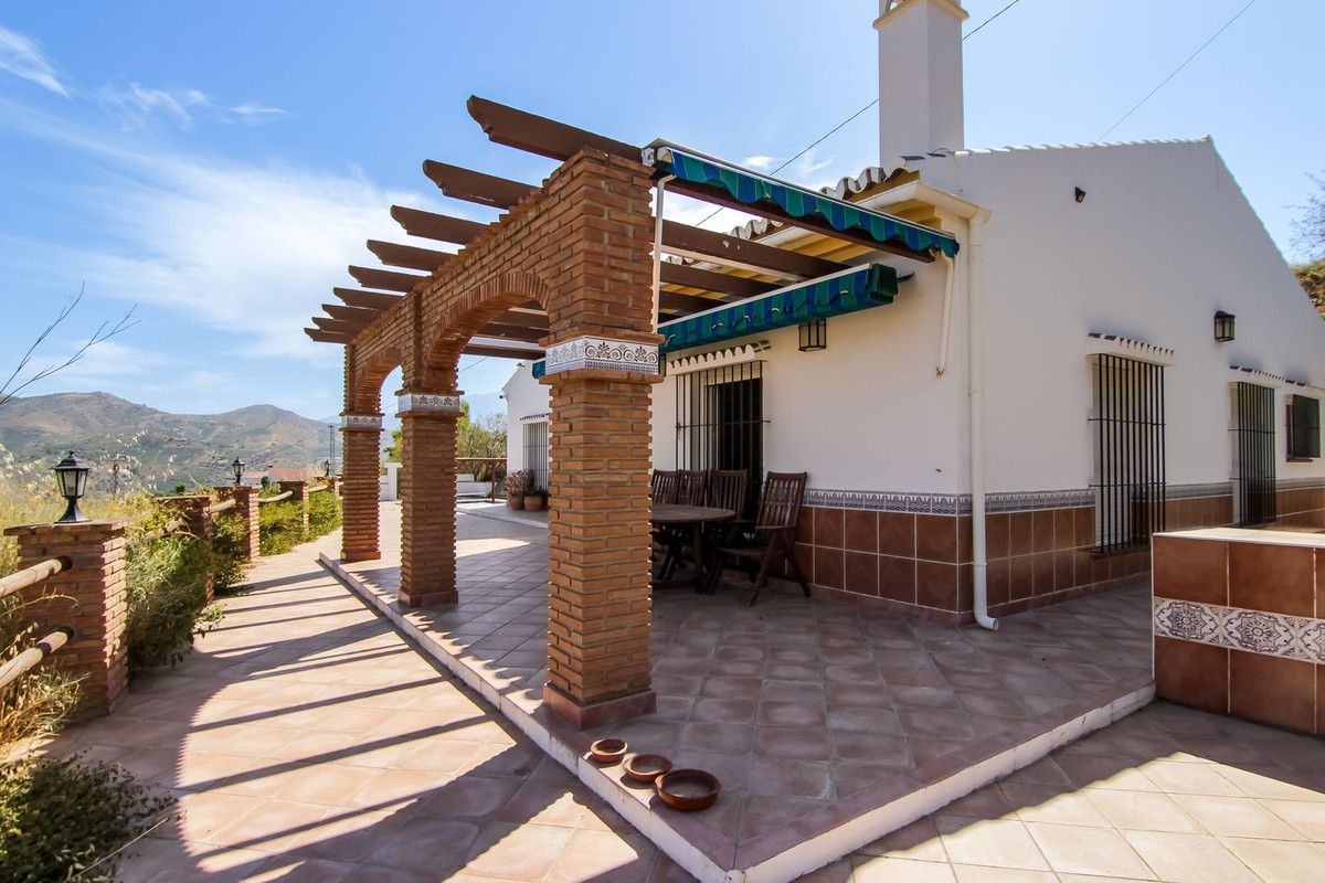Finca - Cortijo te koop in Cútar | 3 slaapkamers H5120515