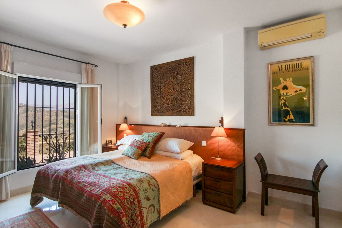 Finca - Cortijo te koop in Cútar | 3 slaapkamers H5120515