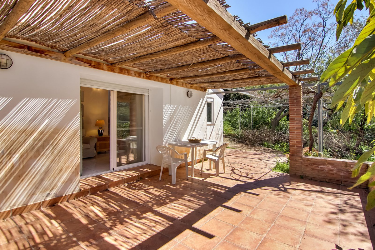 Huis te koop in Cútar | 4 slaapkamers H5191477