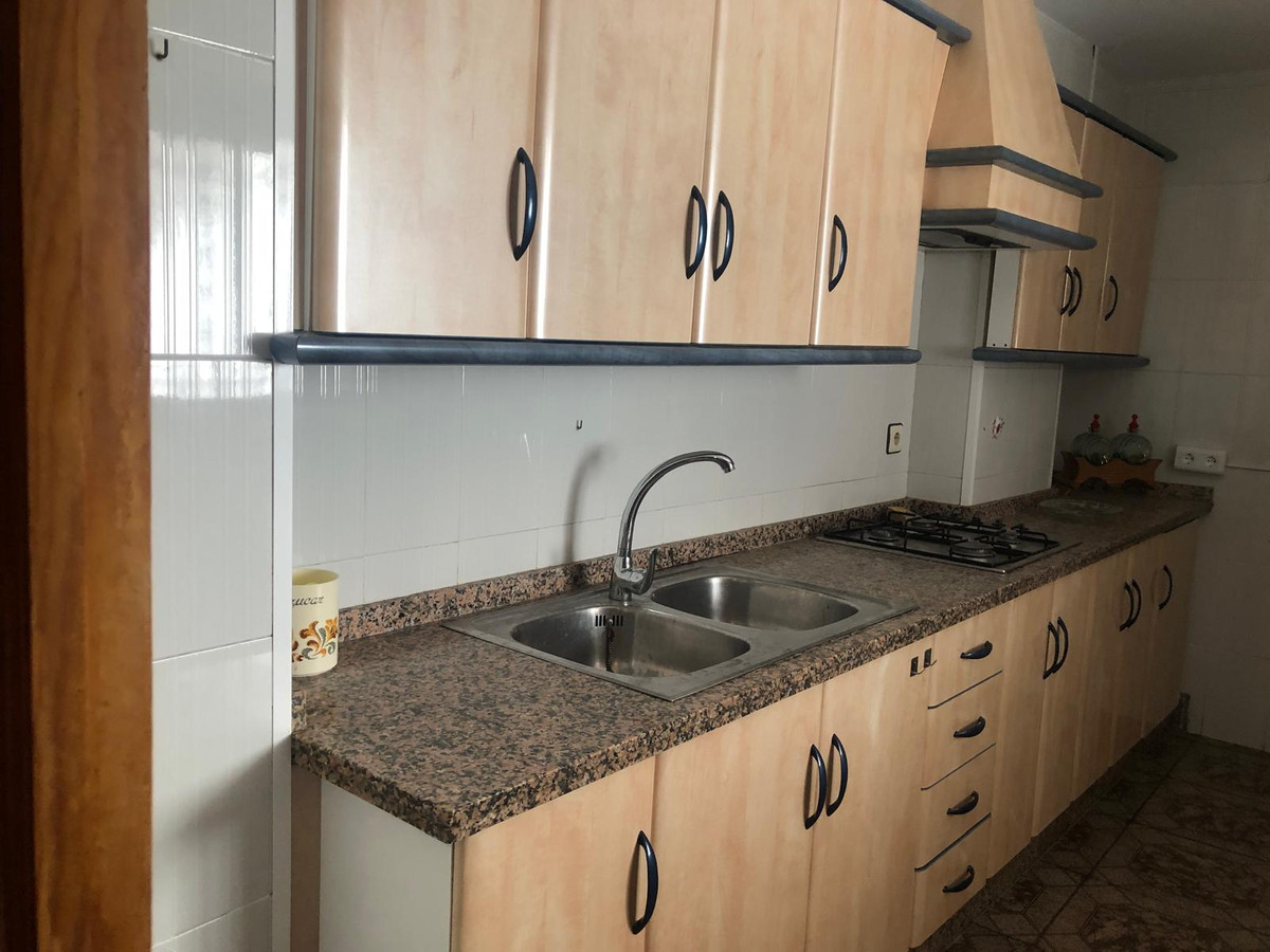 Huis te koop in Cuevas Bajas | 4 slaapkamers H5075734