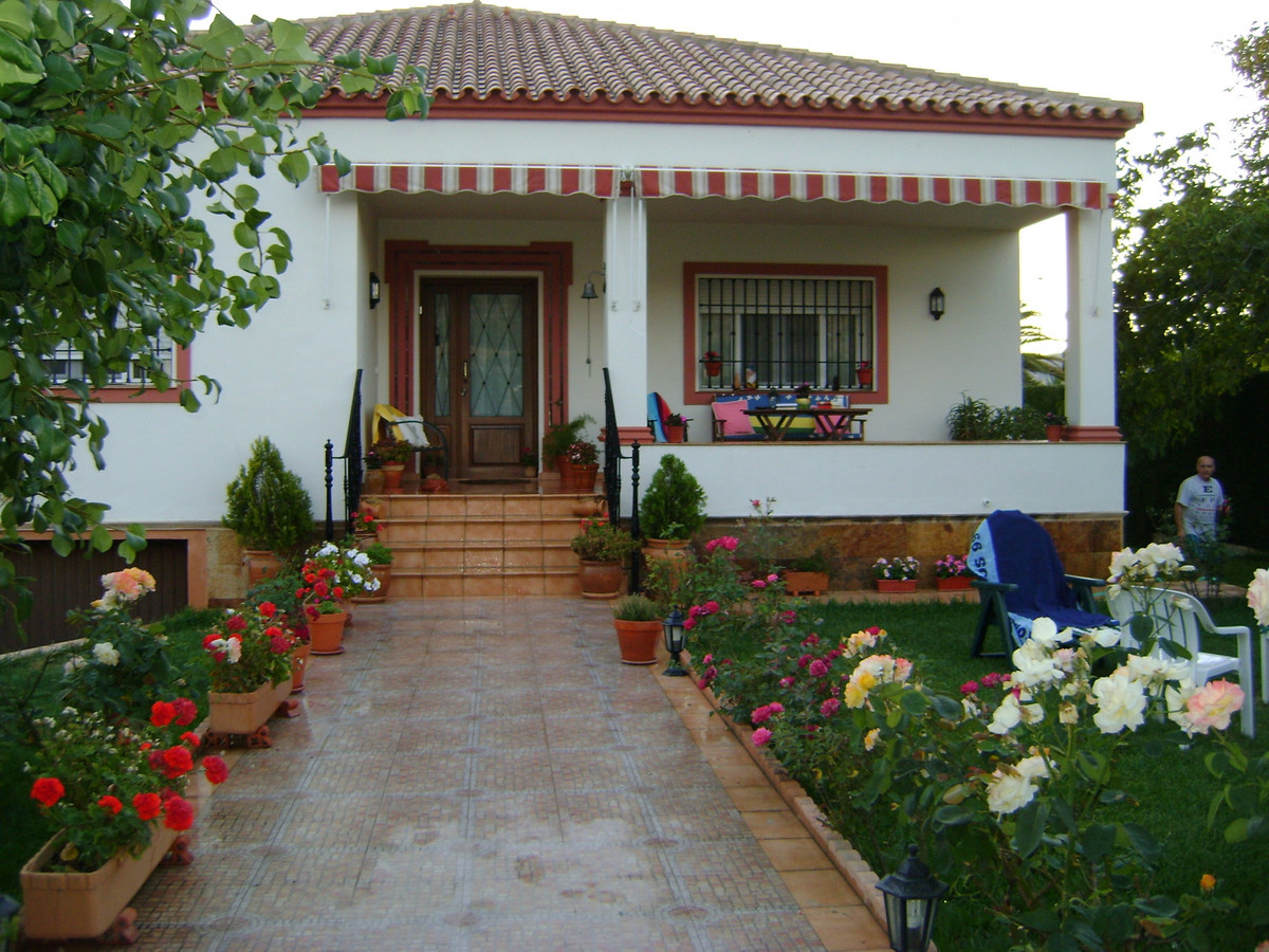 Vrijstaande Villa in Cuevas del Becerro-1