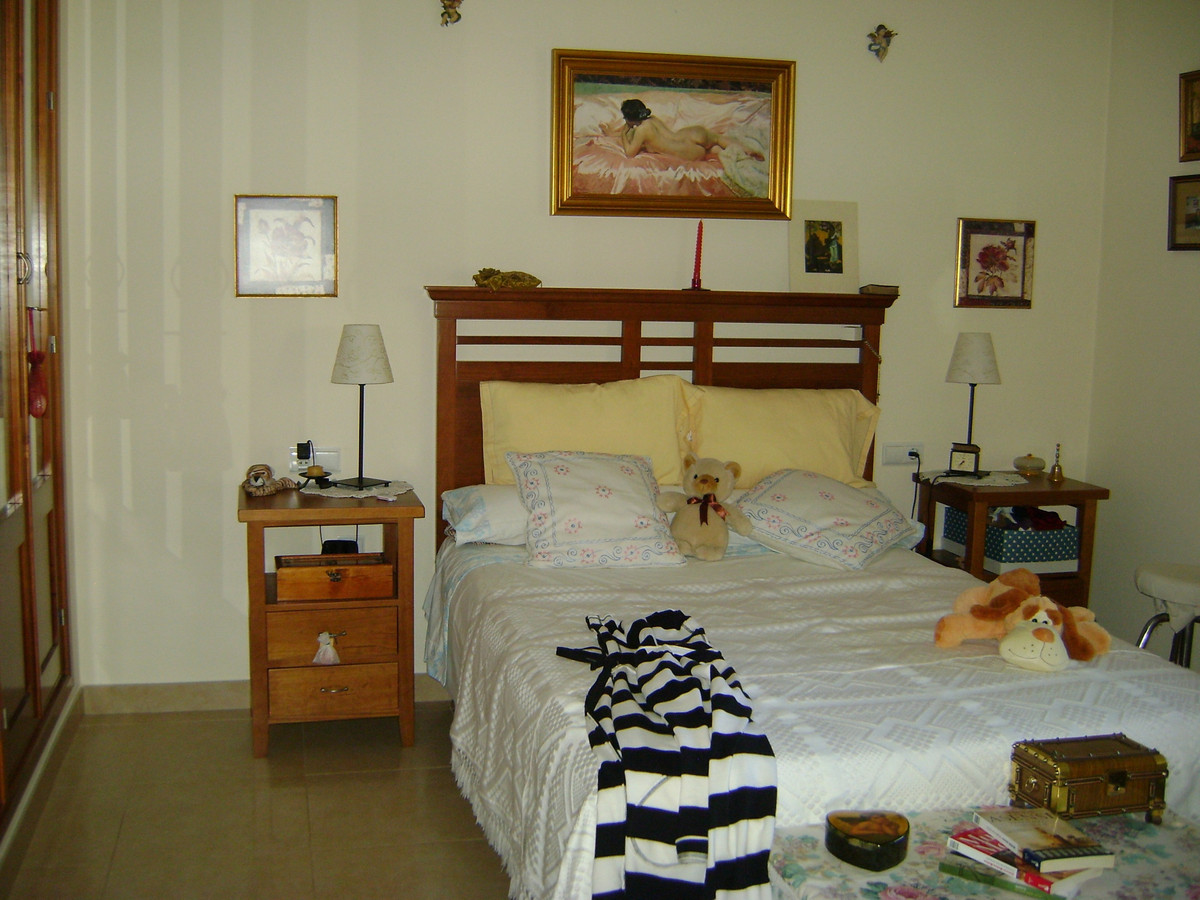 Vrijstaande Villa in Cuevas del Becerro-10