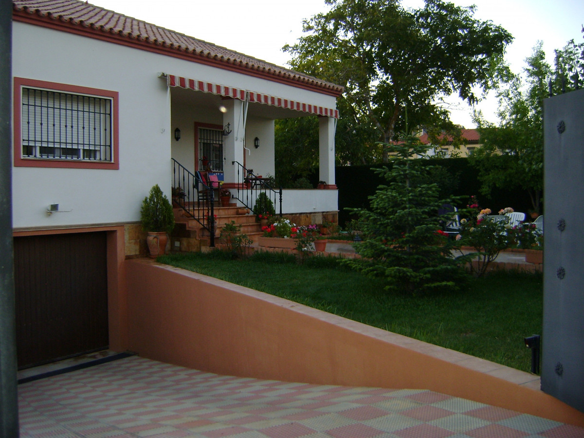 Vrijstaande Villa in Cuevas del Becerro-2