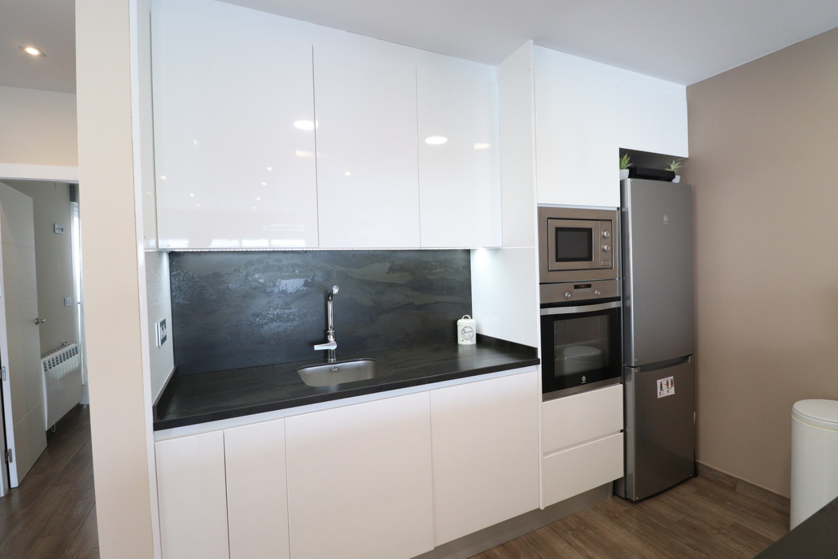 Huis te koop in Daya Vieja | 3 slaapkamers H5223757