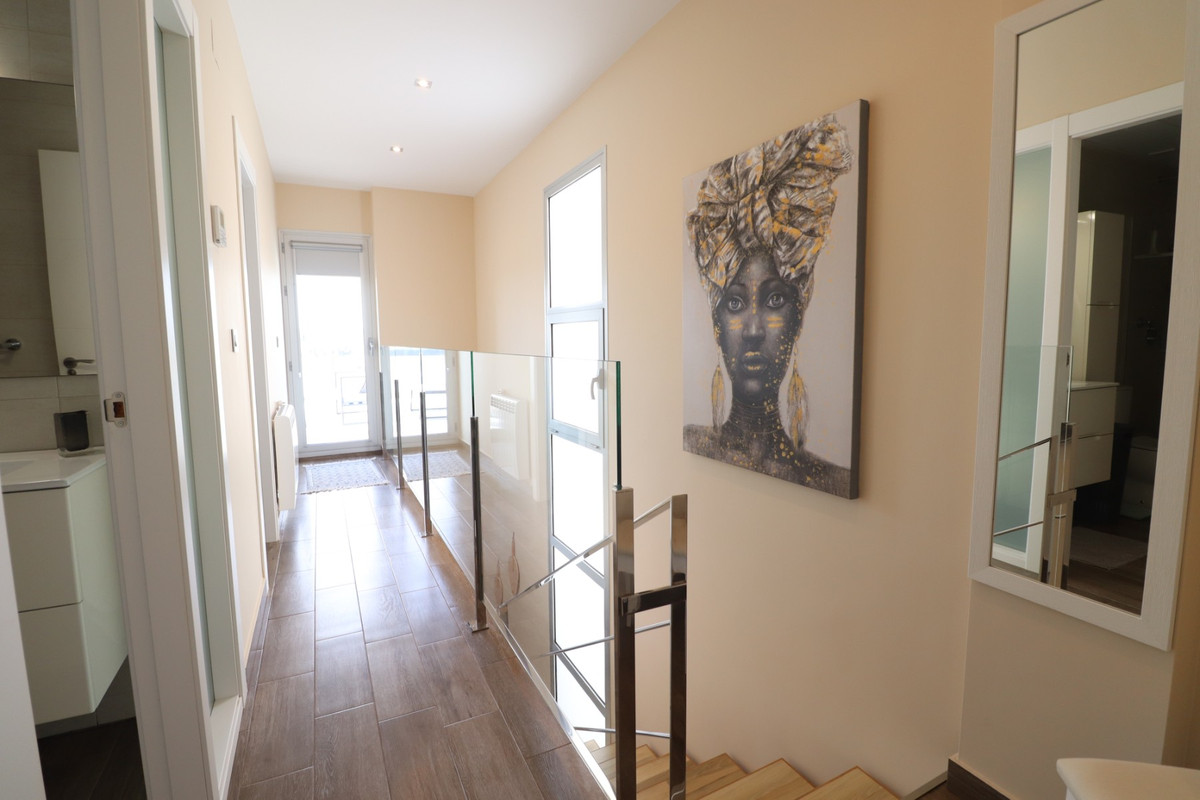 Huis te koop in Daya Vieja | 3 slaapkamers H5223757