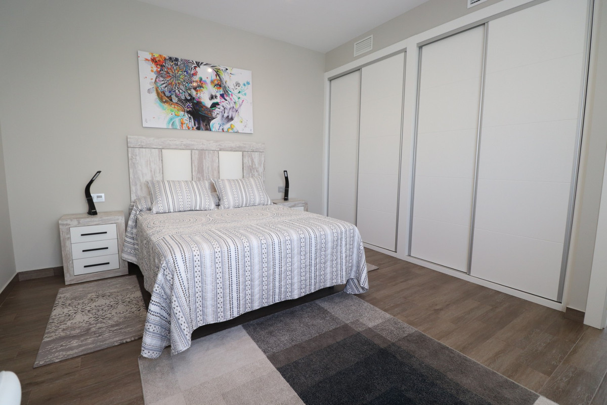 Huis te koop in Daya Vieja | 3 slaapkamers H5223757