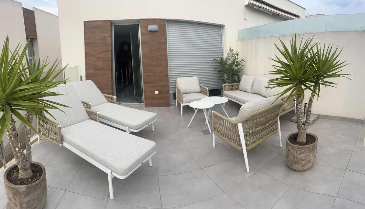 Huis te koop in Daya Vieja | 3 slaapkamers H5258770