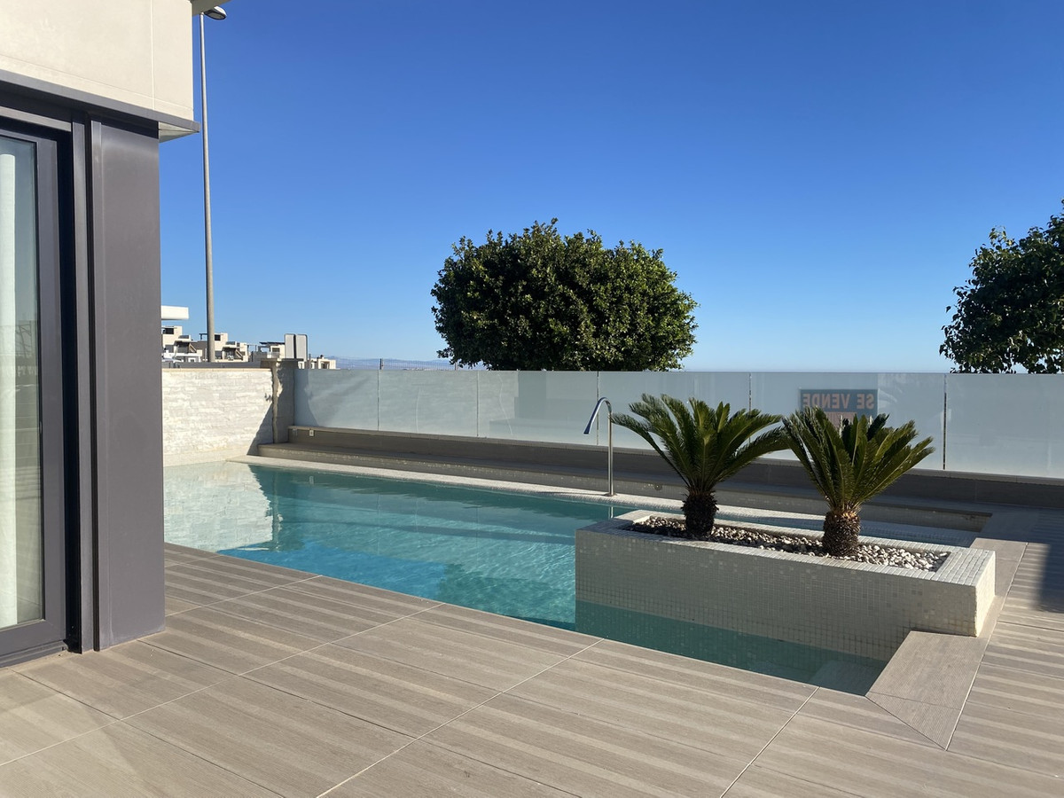 Huis te koop in Dehesa de Campoamor | 5 slaapkamers H5165116