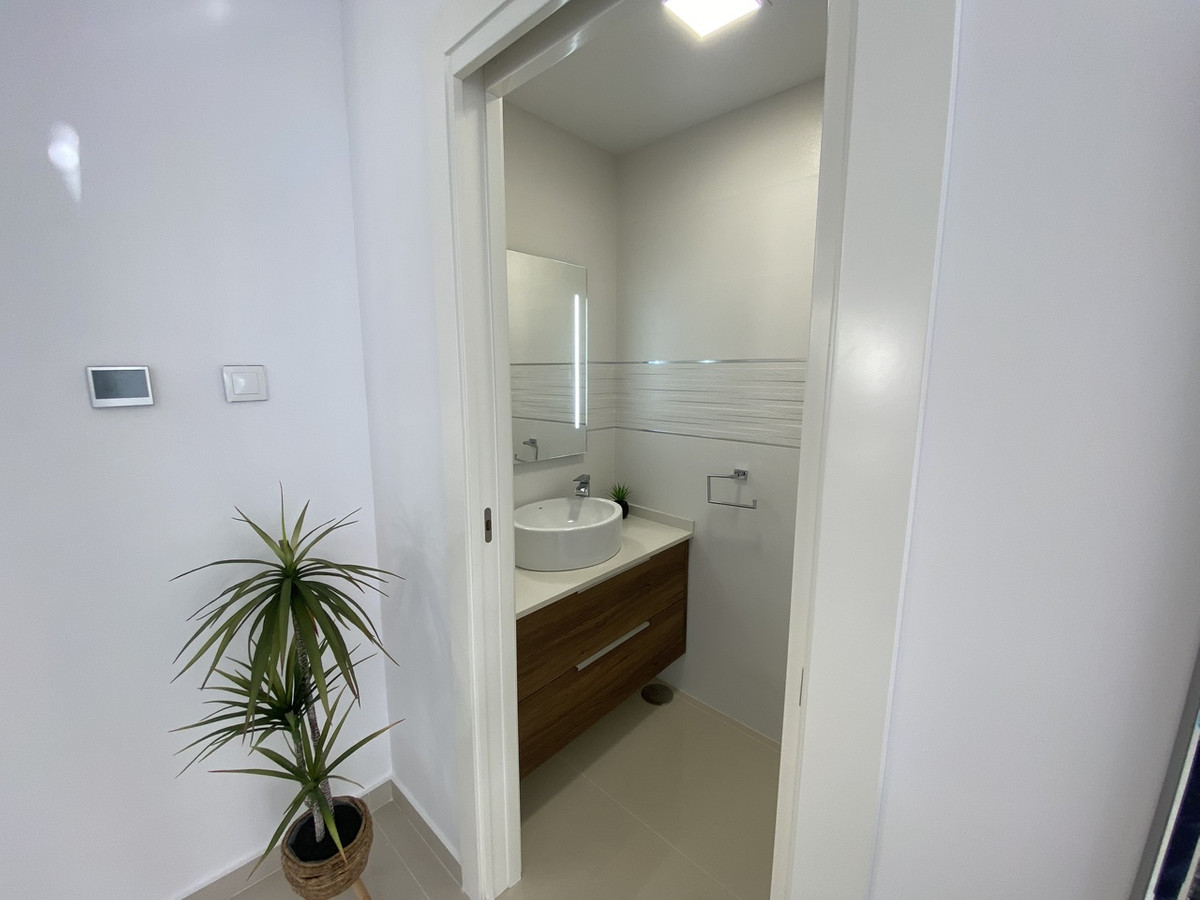 Huis te koop in Dehesa de Campoamor | 5 slaapkamers H5165116