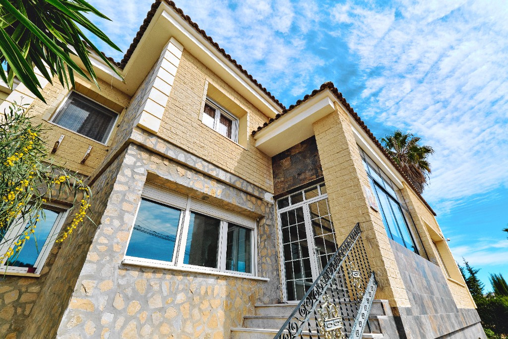 Property main view 40