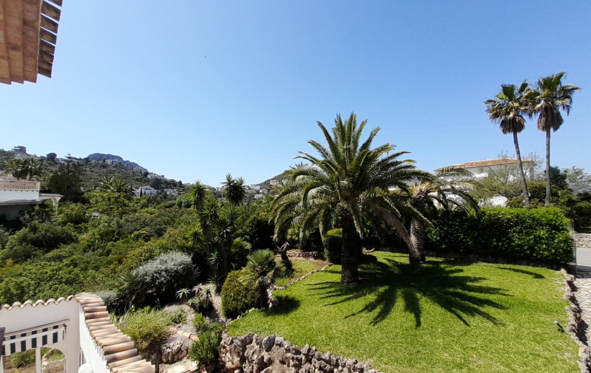 Property main view 40