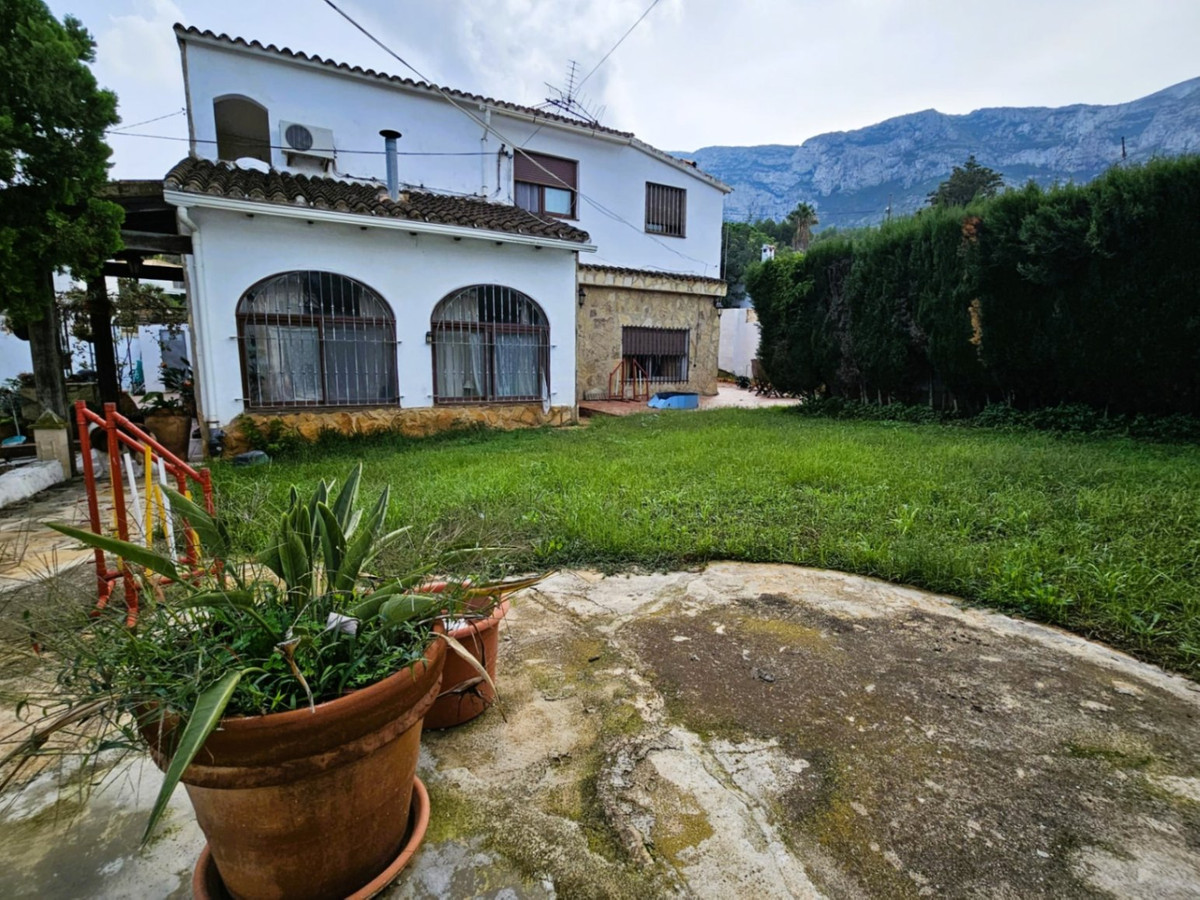 Property main view 42