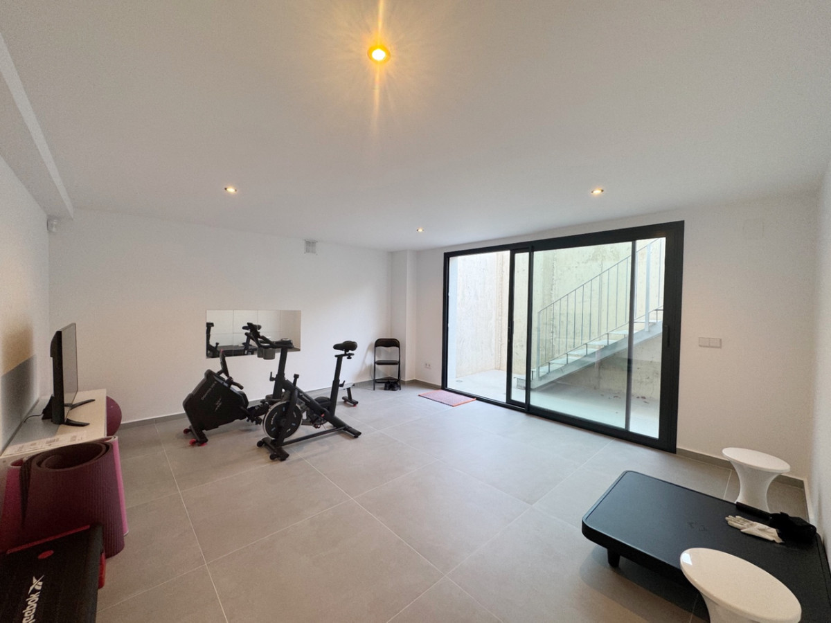 Property main view 33