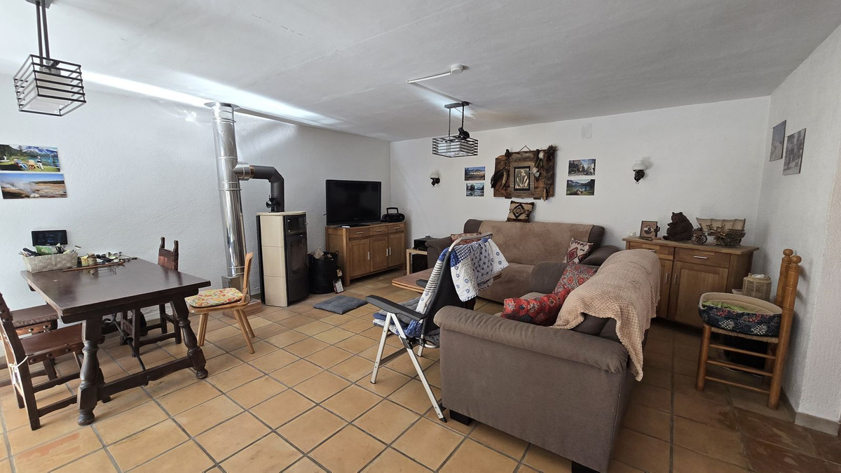 Property main view 33