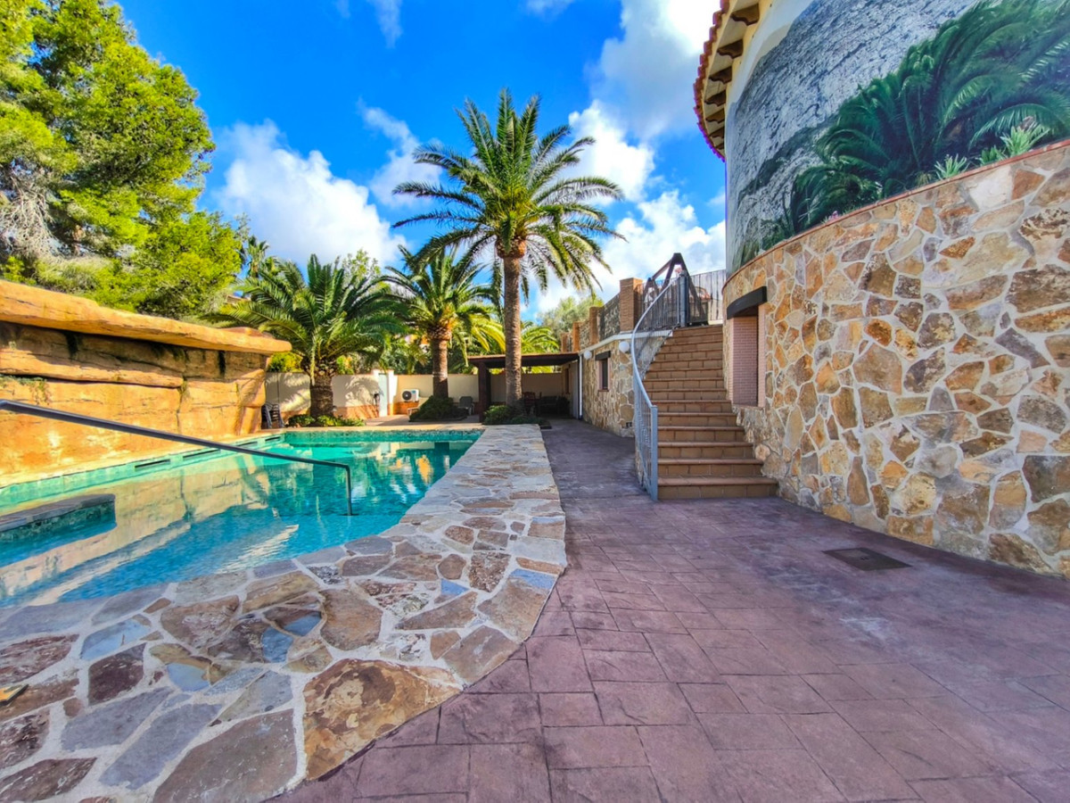 Vrijstaande Villa te koop in Denia | 4 slaapkamers H5284264