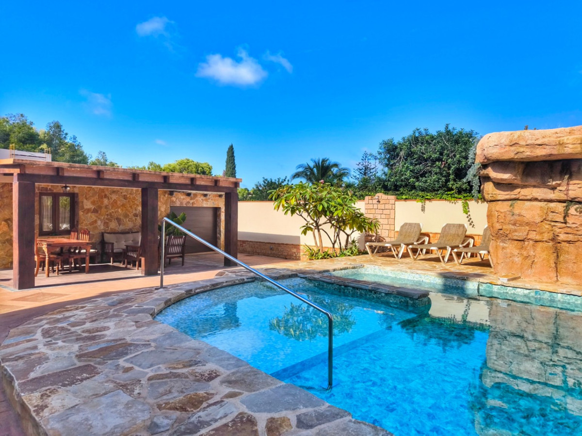 Vrijstaande Villa te koop in Denia | 4 slaapkamers H5284264