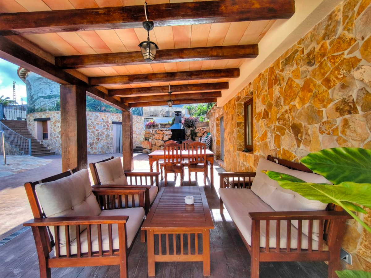 Vrijstaande Villa te koop in Denia | 4 slaapkamers H5284264