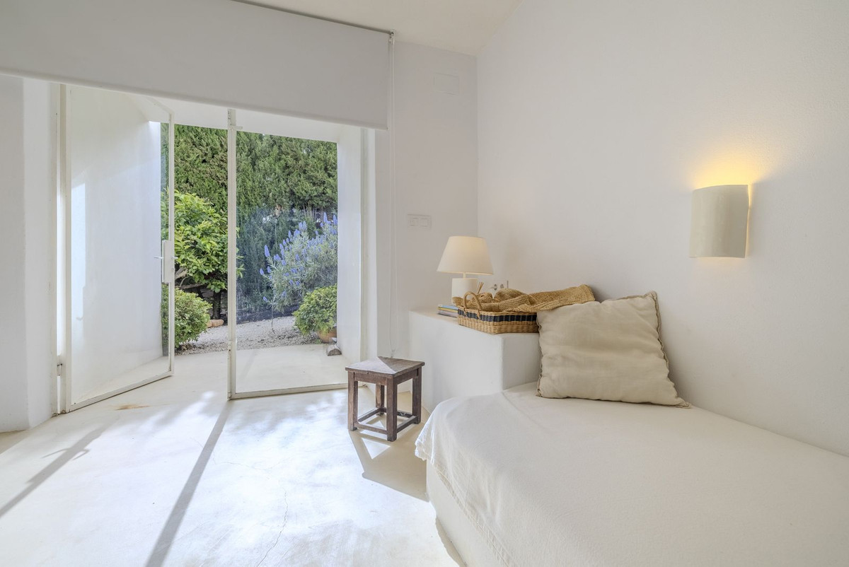Property main view 14