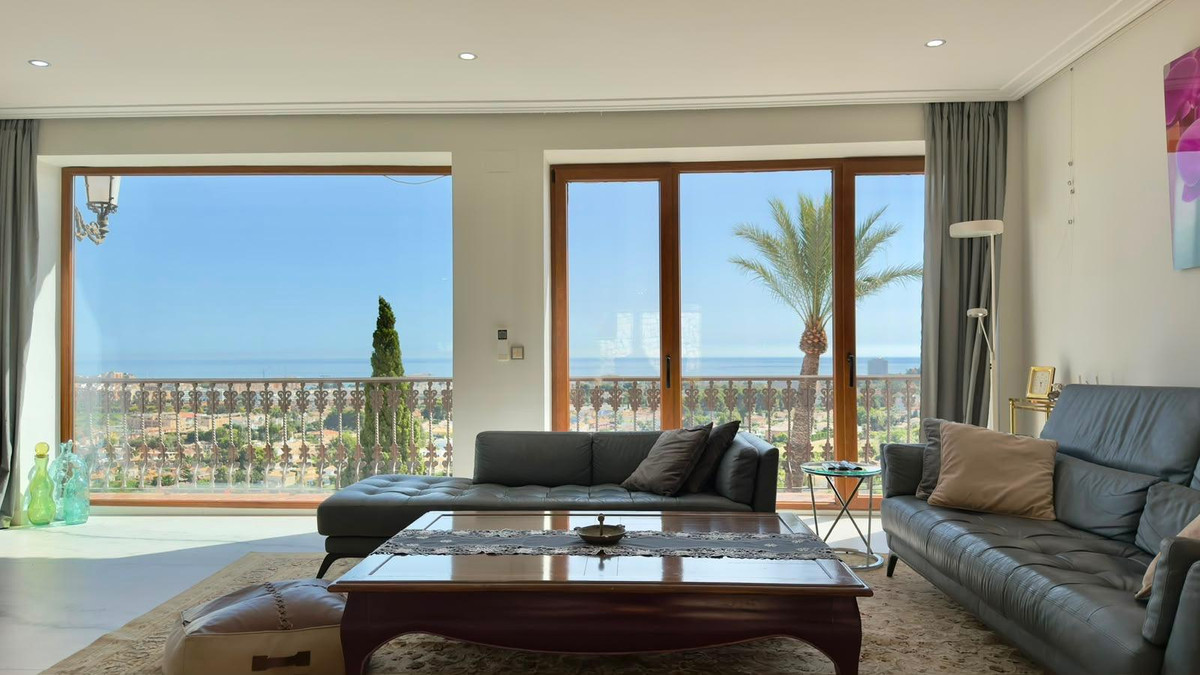 Vrijstaande Villa te koop in Denia | 4 slaapkamers H5421112