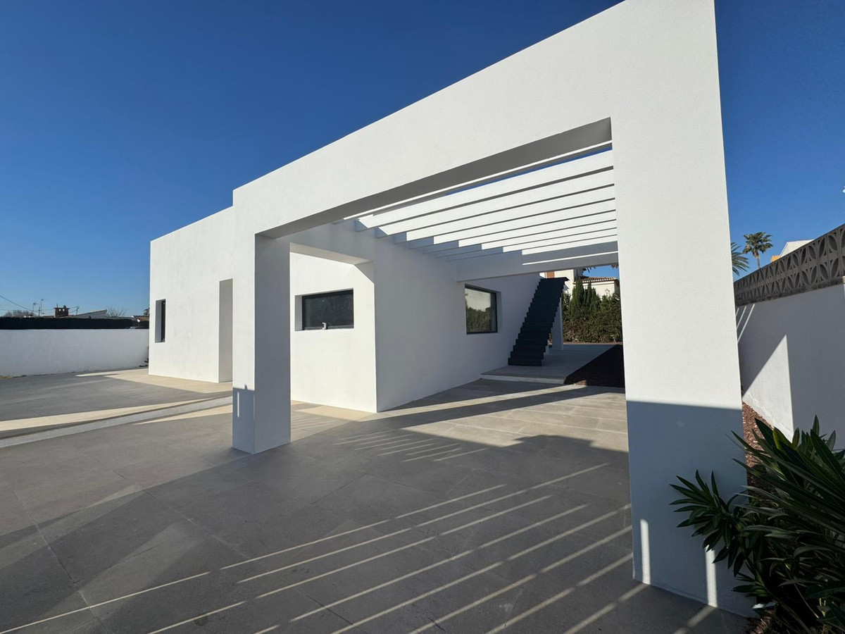 Vrijstaande Villa te koop in Denia | 3 slaapkamers H5473039
