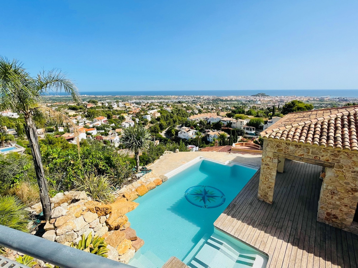 Vrijstaande Villa te koop in Denia | 5 slaapkamers H5473351