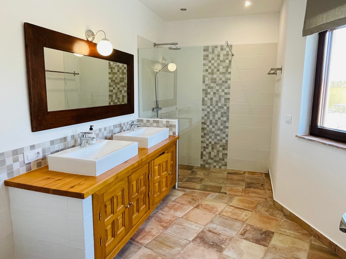 Vrijstaande Villa te koop in Denia | 5 slaapkamers H5473351