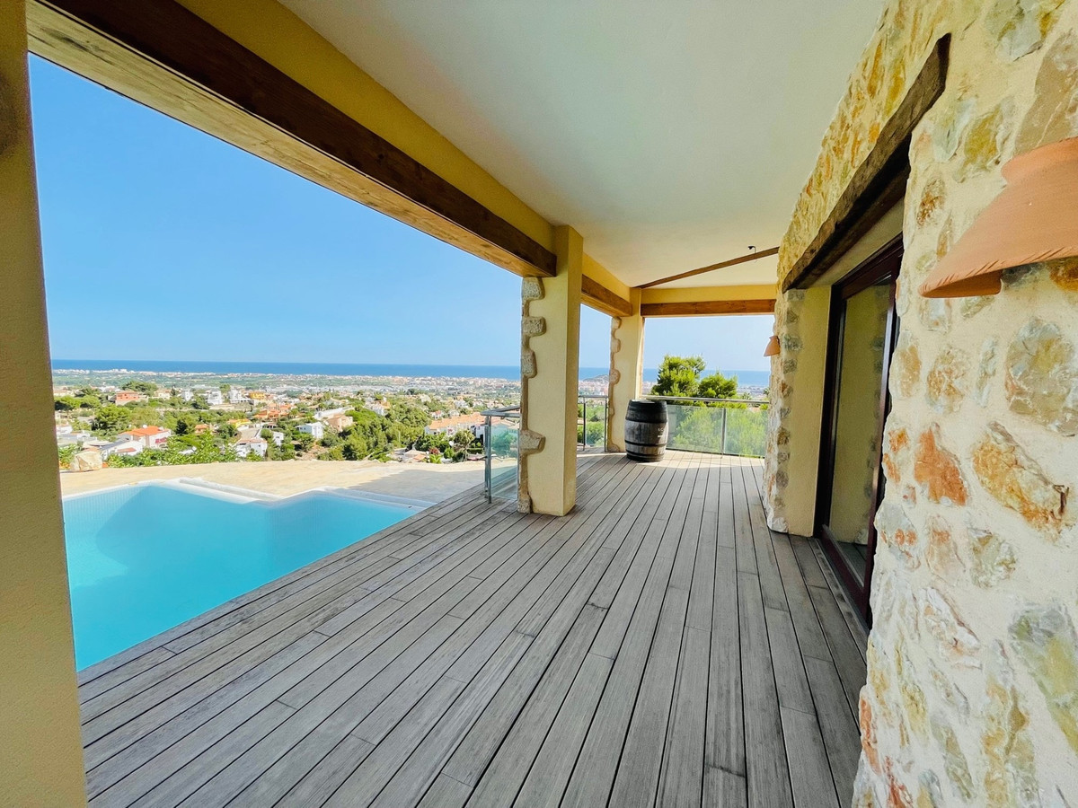 Vrijstaande Villa te koop in Denia | 5 slaapkamers H5473351