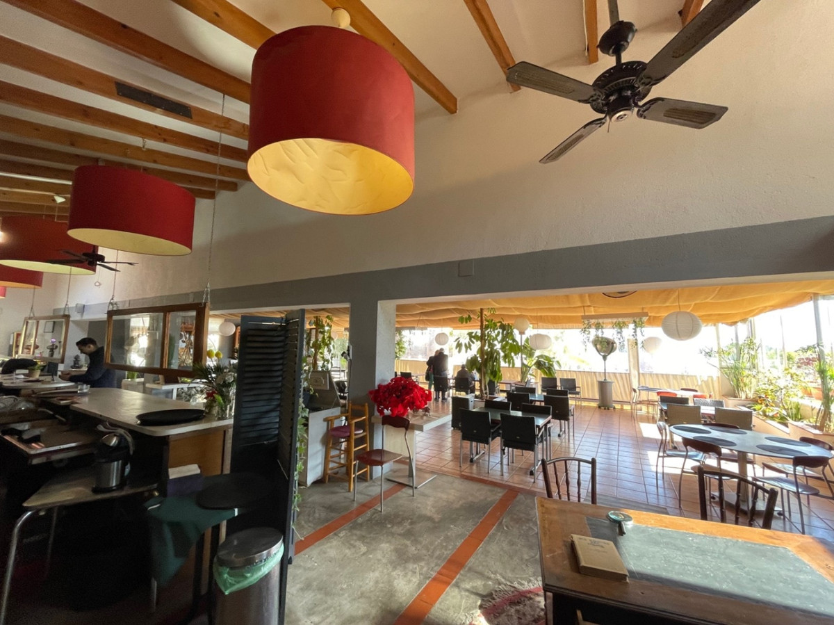 Vrijstaande Villa te koop in Denia | 6 slaapkamers H5473354